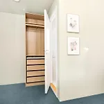 - Bedroom With Private Bathroom 4*