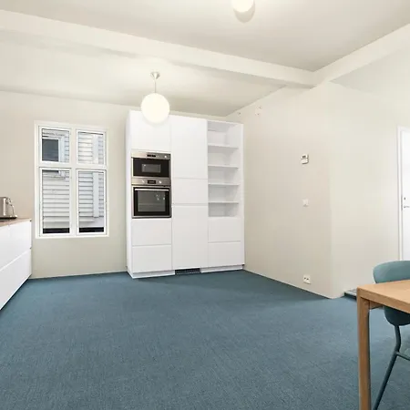 - Bedroom With Private Bathroom 4*