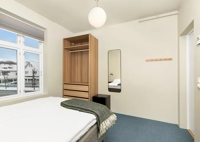 Gasthuis - Bedroom With Private Bathroom Stavanger